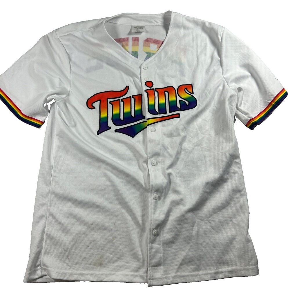 Minnesota Twins PRIDE NIGHT RAINBOW JERSEY She/Her/Hers Adult XL LGBTQ Stain!